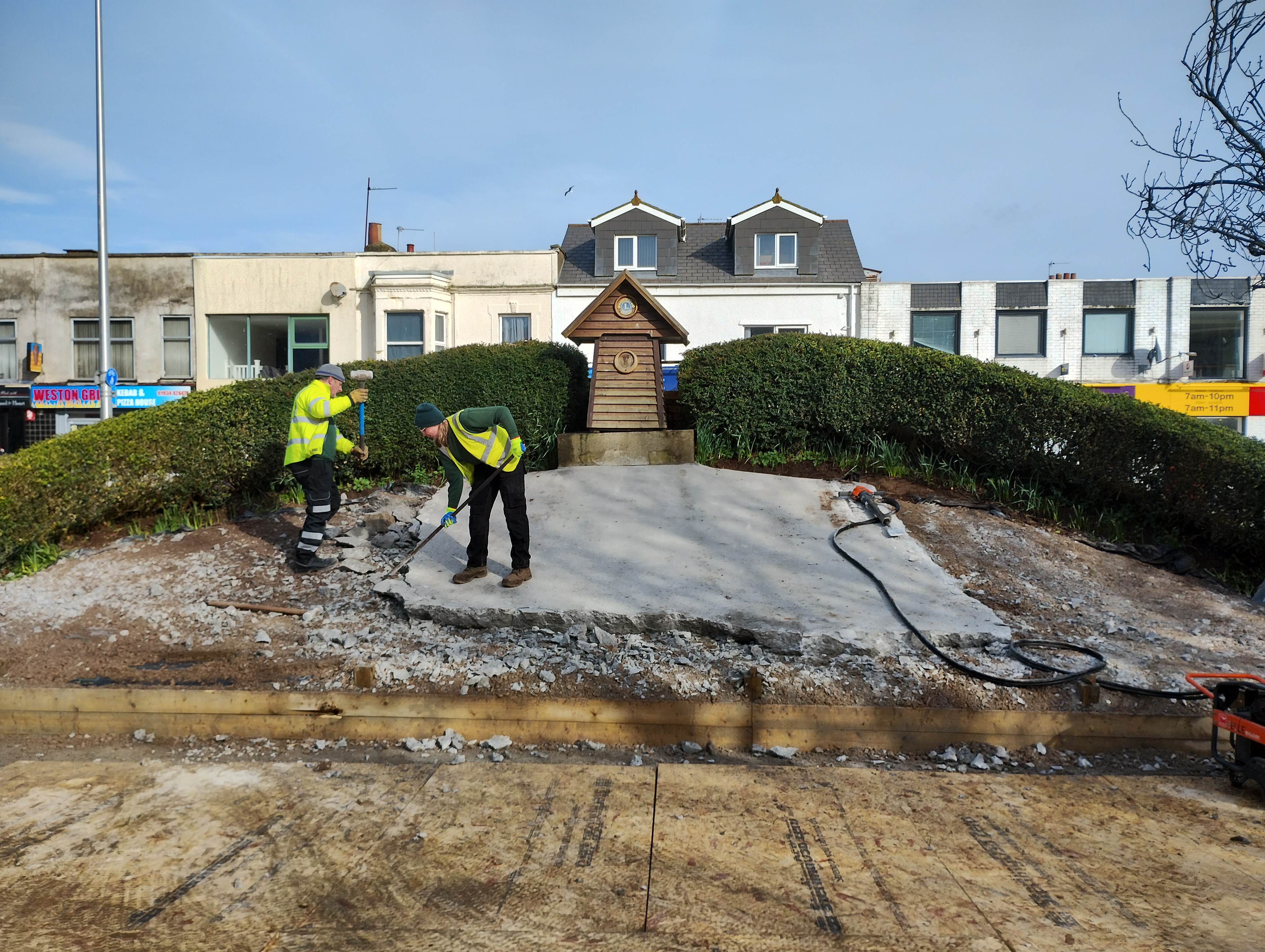 North Somerset Council takes first step in restoring Weston-super-Mare floral clock 