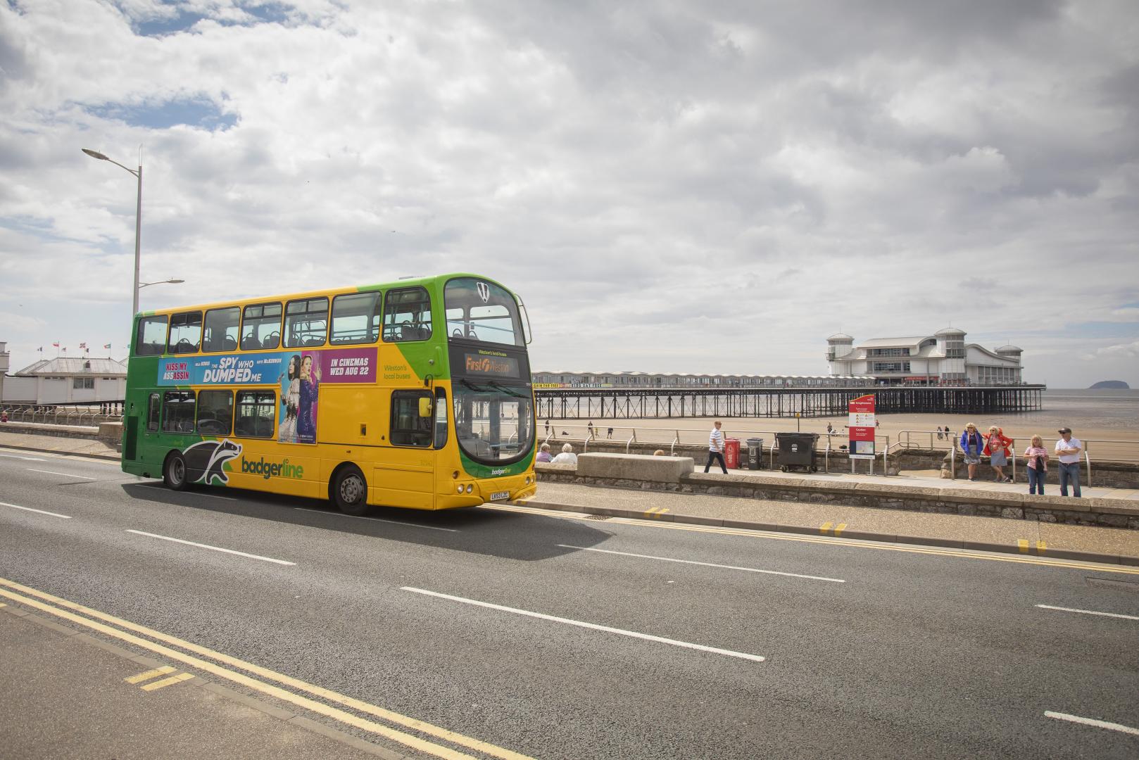 X1 Bus in front of pier